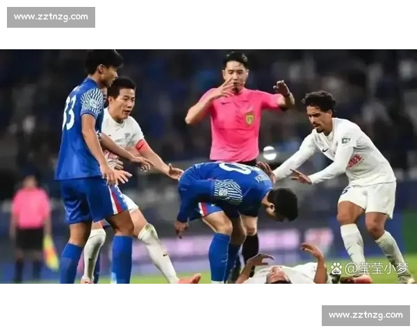 一口口水 + 四次 VAR:申花 2-2 大连的争议风暴 一口口水 + 四次 VAR:申花 2-2 大连的争议风暴