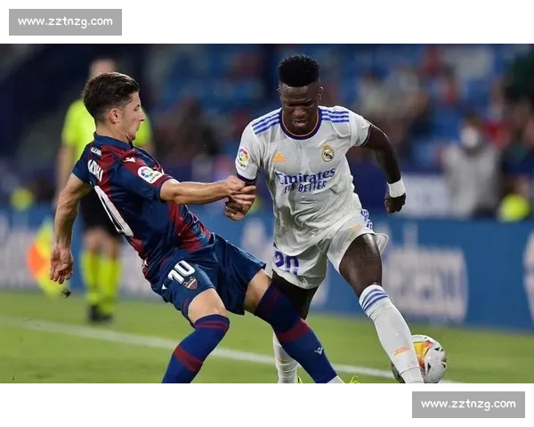 半场战报:埃永 22 分钟破门,莱万特 1-0 暂领先马略卡 半场战报:埃永 22 分钟破门,莱万特 1-0 暂领先马略卡